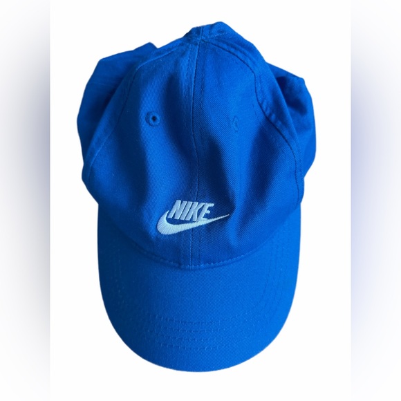 Nike Other - Nike Kids Bright Blue Hat